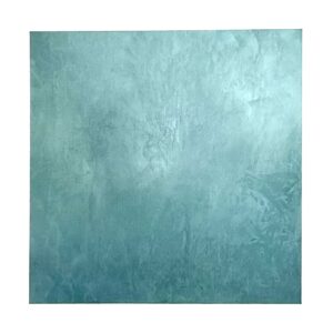 Silence Bleu retranscrit une sensation magique de calme profond et de beauté magique.